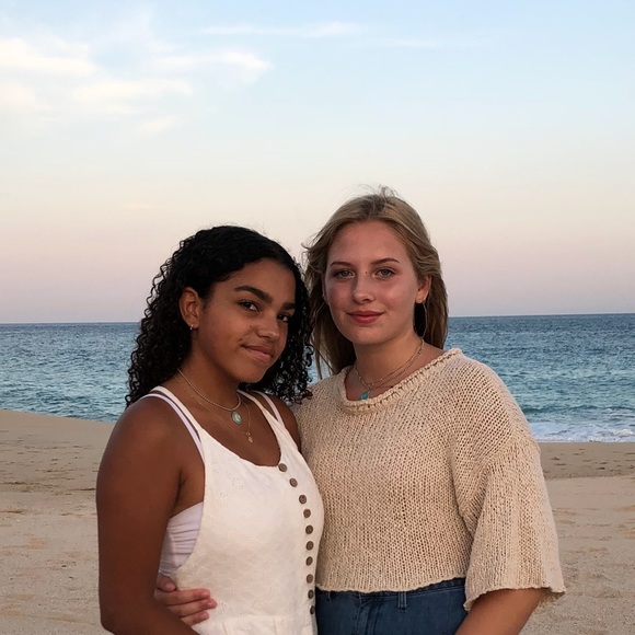 noelleandbella